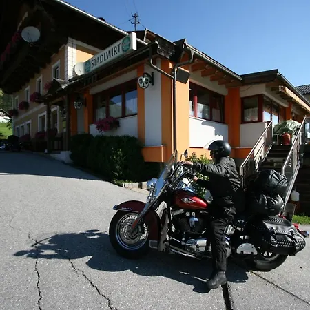 Stadlwirt فندق 3*